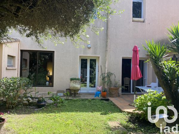 Maison à vendre 6 pièces 197 m² Lunel