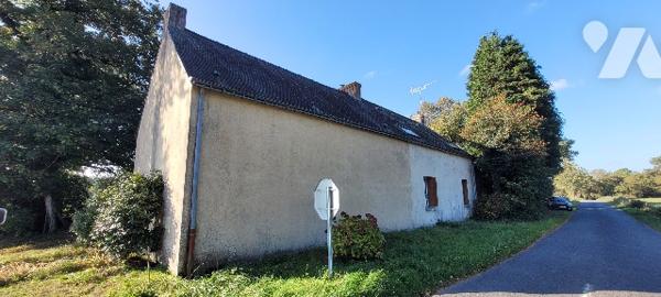 Maison en pierre à rénover près de Guémené, 2 logements, fort potentiel locatif.