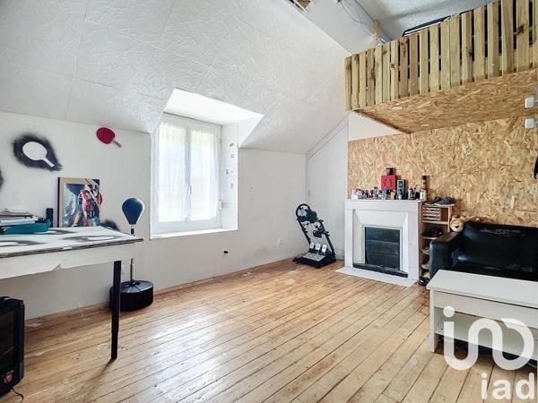 Maison 8 pièces de 198 m² à Rozay-en-Brie (77540)