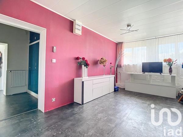 Maison 8 pièces de 198 m² à Rozay-en-Brie (77540)