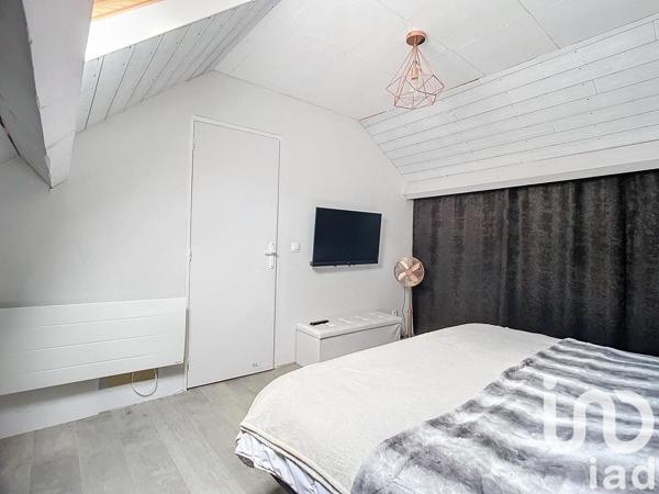 Maison 8 pièces de 198 m² à Rozay-en-Brie (77540)