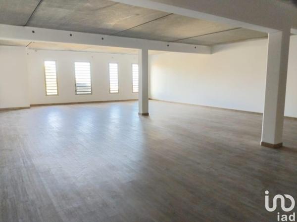 Location local d’activité 131 m² Saint-Paul
