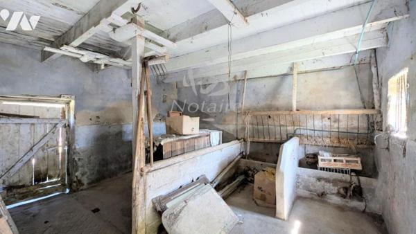 Plouescat - A 500m des plages, beau corps de ferme à fort potentiel