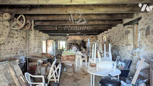 Plouescat - A 500m des plages, beau corps de ferme à fort potentiel