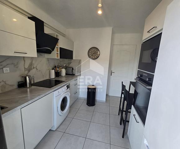 Nice / Appartement 3 pièces rénové / Potentiel 4 pièces / 172 000 €