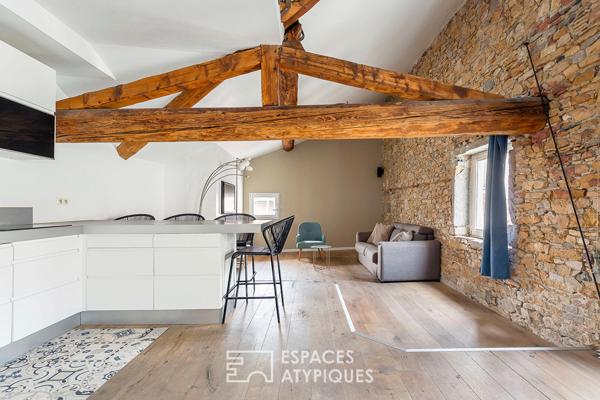 Duplex rénové en dernier étage