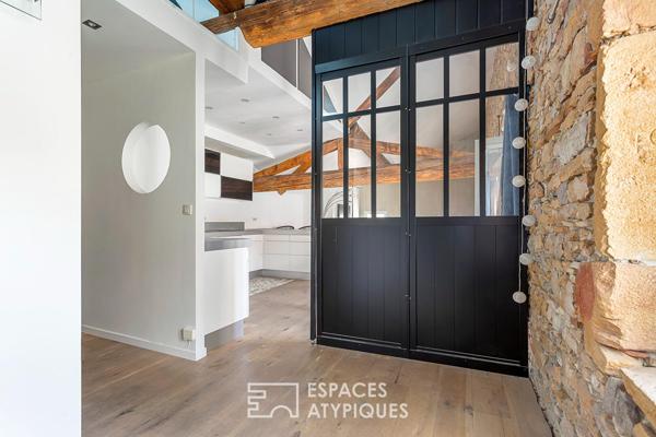 Duplex rénové en dernier étage