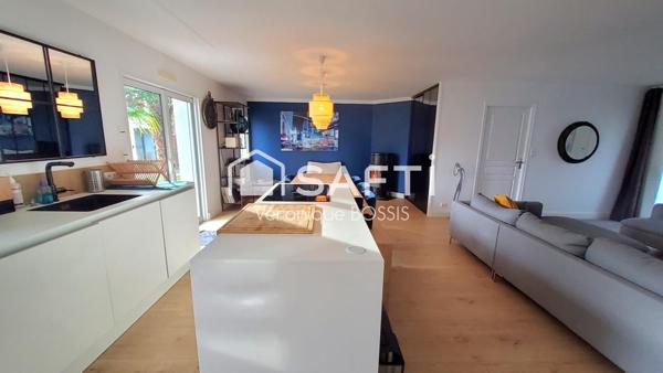 COUP DE CŒUR ASSURÉ – Maison contemporaine de plain-pied à Mouilleron-le-Captif