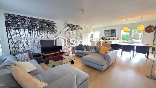 COUP DE CŒUR ASSURÉ – Maison contemporaine de plain-pied à Mouilleron-le-Captif