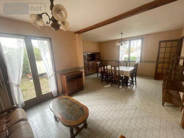 Maison à vendre à Saint-Calais dans la Sarthe (72120), ref : 13816/1086   
LOTISSEMENT