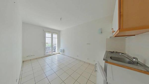 Appartement 1 pièce                                        - 42100 Saint-Étienne Réf : 12541