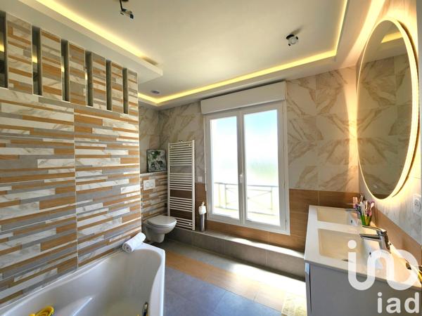 Maison à vendre 6 pièces 154 m² Crécy-la-Chapelle