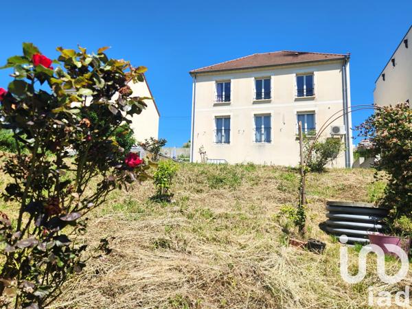 Maison à vendre 6 pièces 154 m² Crécy-la-Chapelle