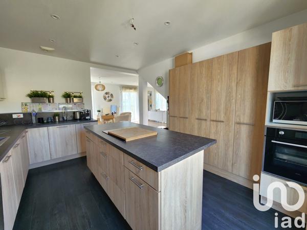 Maison à vendre 6 pièces 154 m² Crécy-la-Chapelle