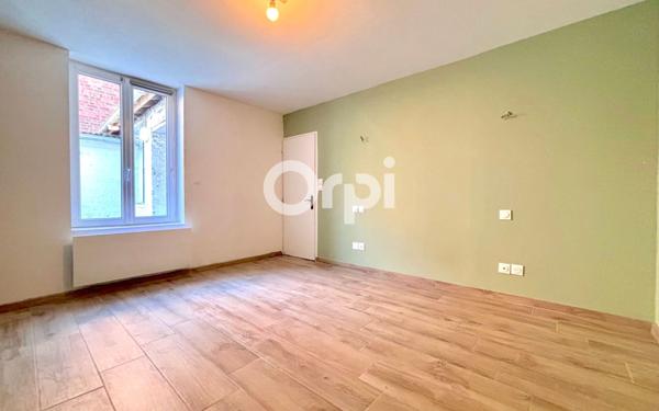 Maison à vendre    5 pièces • 119 m2 Lécluse