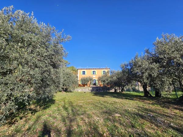 Vente Villa 5 pièces 135 m2 à Trans-en-Provence