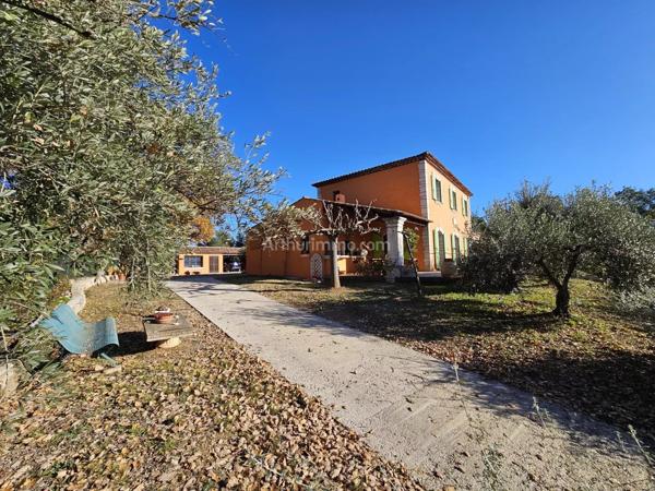 Vente Villa 5 pièces 135 m2 à Trans-en-Provence