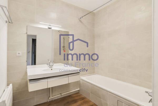 Appartement 2 pièces                                        - 69005 Lyon 5e  Arrondissement Réf : 21683