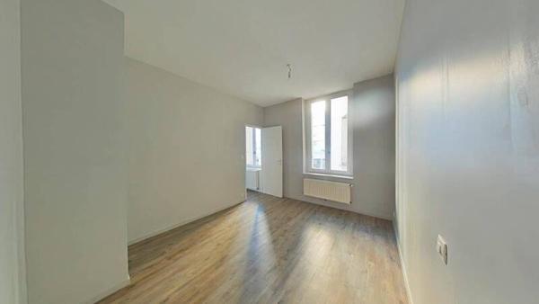 Appartement 2 pièces                                        - 42100 Saint-Étienne Réf : 11613