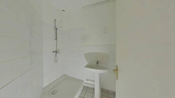 Appartement 2 pièces                                        - 42100 Saint-Étienne Réf : 11613