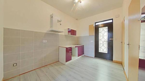 Appartement 1 pièce                                        - 42100 Saint-Étienne Réf : 9810