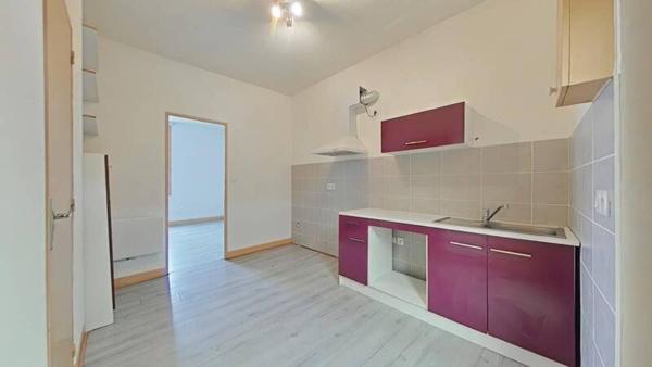 Appartement 1 pièce                                        - 42100 Saint-Étienne Réf : 9810