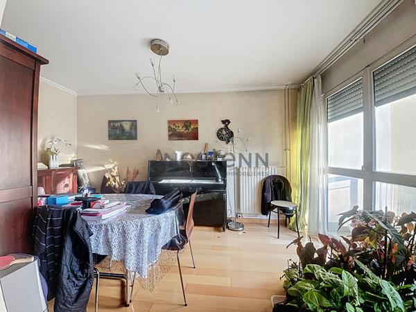 Appartement 5 pièce(s) 3 chambres 95 m2 à Limeil-Brévannes