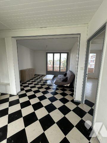 appartement T4 au 2ème étage