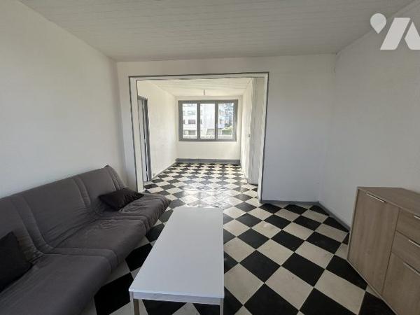 appartement T4 au 2ème étage