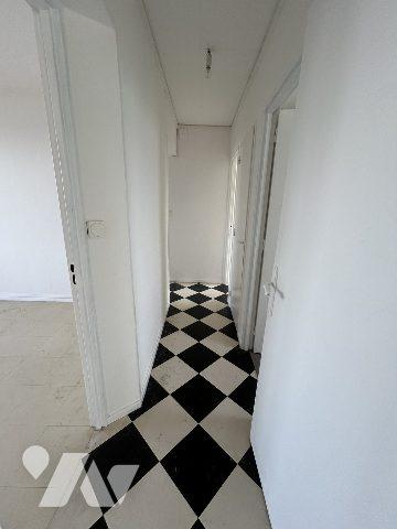 appartement T4 au 2ème étage