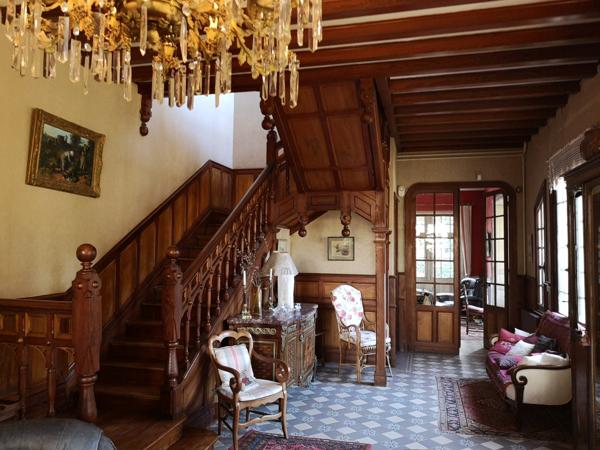 Maison 7 pièce(s) 6 chambre(s) 300 m²