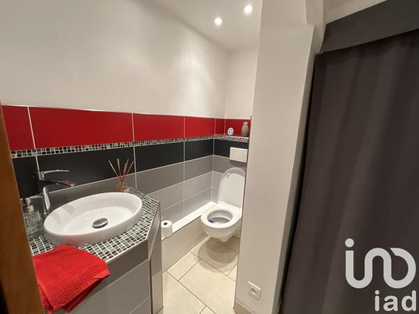 Maison 5 pièces de 128 m² à Meyzieu (69330)