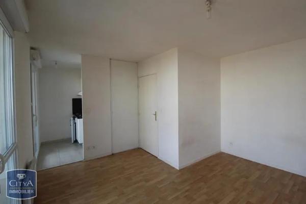 Appartement à louer 1 pièce 23.16m² Lucé (28110)