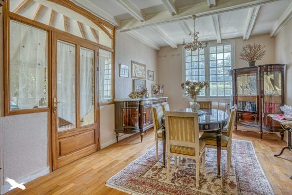 Maison à vendre |  Lalinde |  6 pièces | 180 m²