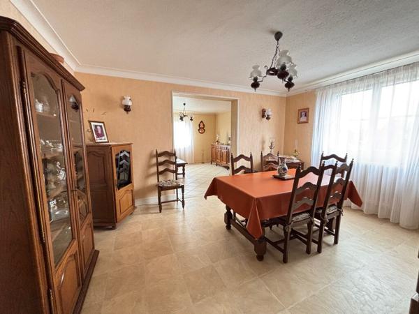 EN VENTE - GARCHIZY - 2 h 30 PARIS - MAISON SUR SOUS-SOL - 3 CHAMBRES