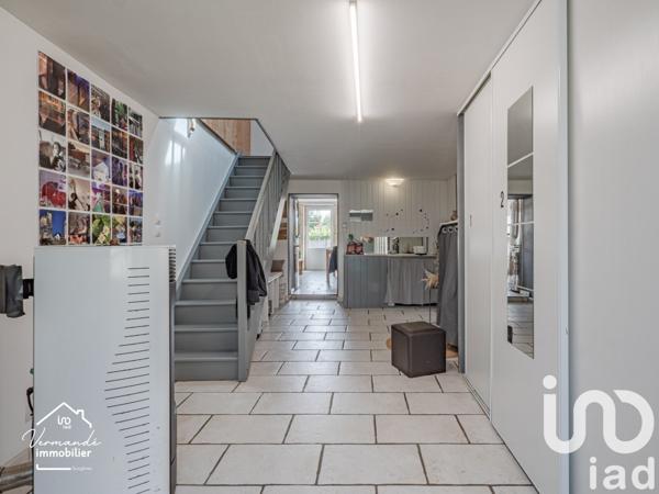 Maison à vendre 6 pièces 210 m² Surgères