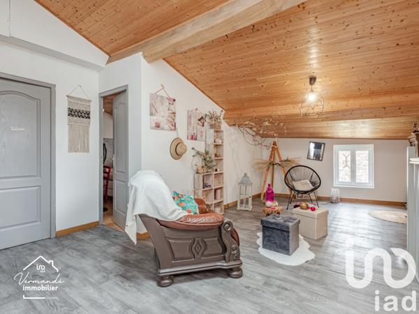 Maison à vendre 6 pièces 210 m² Surgères