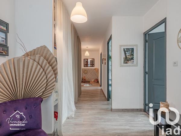 Maison à vendre 6 pièces 210 m² Surgères