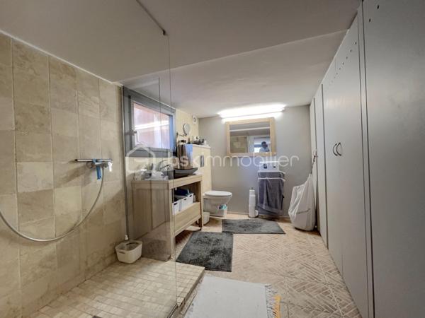 Maison de village de 192,14 m²