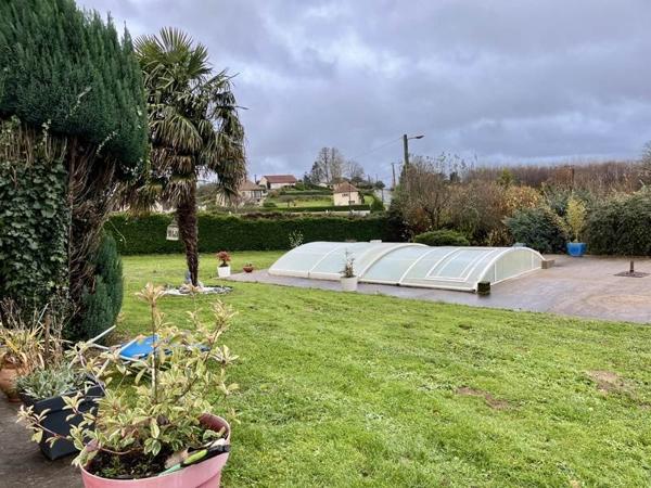 Maison à vendre |  Saint-Germain-les-Vergnes |  5 pièces | 110 m²