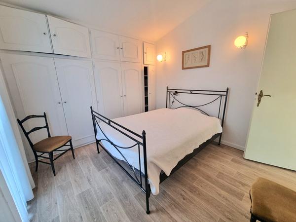 Maison 171m² - 5 chambres- Double garage - Studio Indépendant