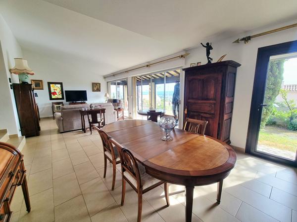 Maison 171m² - 5 chambres- Double garage - Studio Indépendant