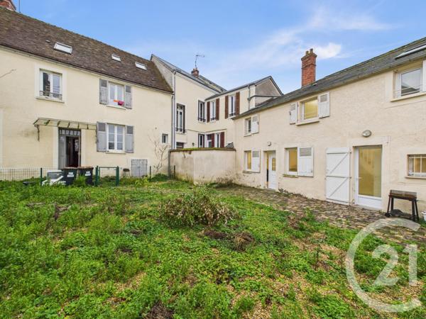 Immeuble à vendre  217 m2 AUNEAU BLEURY ST SYMPHORIEN - 28