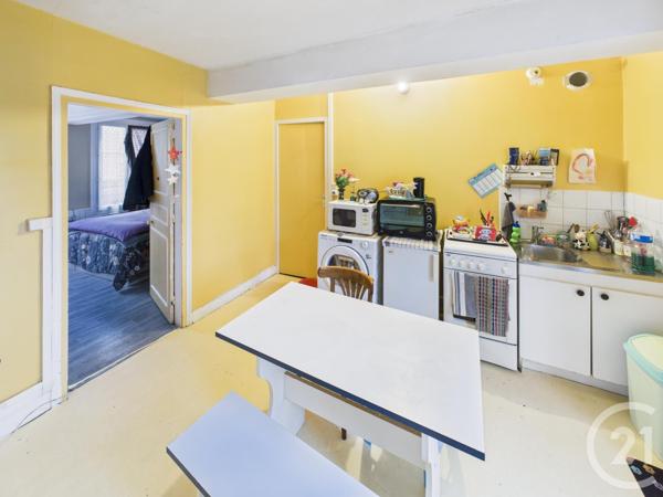 Immeuble à vendre  217 m2 AUNEAU BLEURY ST SYMPHORIEN - 28