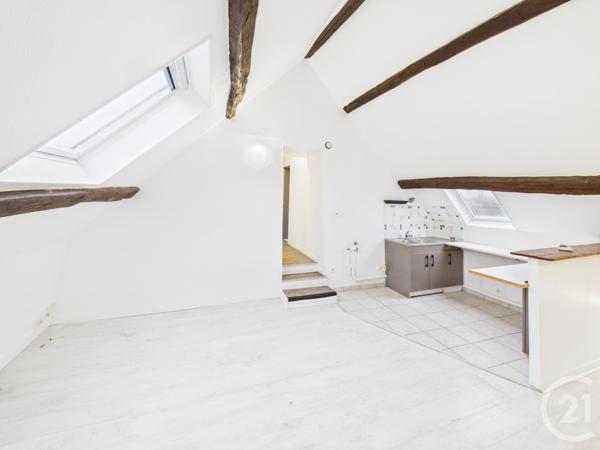 Immeuble à vendre  217 m2 AUNEAU BLEURY ST SYMPHORIEN - 28