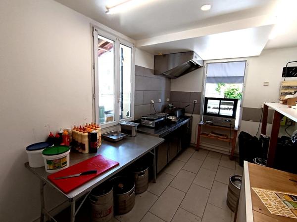 Vente fonds de commerce Bar - Restaurant + Sandwicherie à Bergerac - Emplacement stratégique