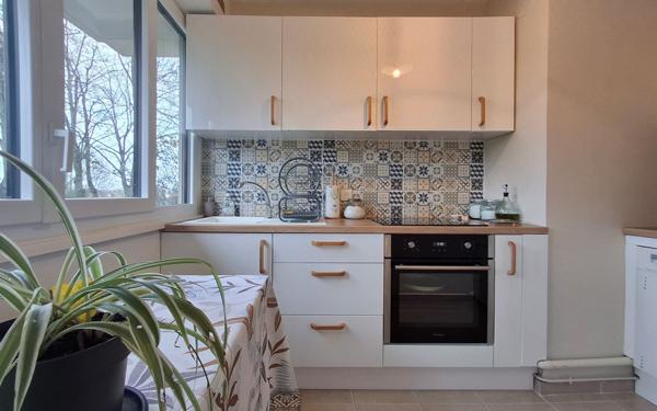 Appartement à louer    1 pièce • 25,15 m2 Chennevières-sur-Marne