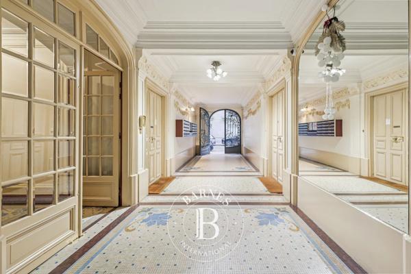 Paris 7ème, Appartement 2 Chambres -  55 m² à vendre