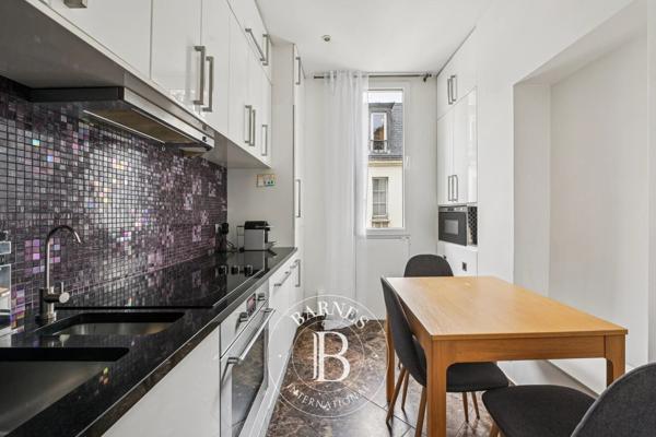 Paris 7ème, Appartement 2 Chambres -  55 m² à vendre