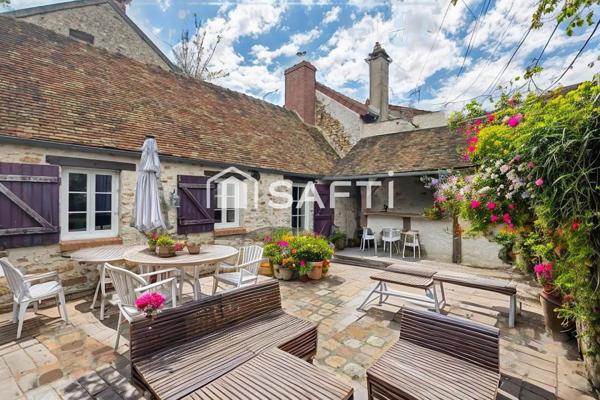 Maison de 170M2 ,6 pièces ,terrain de 1000M2